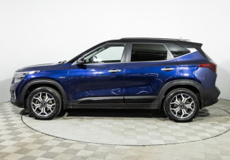 Подержанный автомобиль Kia Seltos 2020 года (8 фото)