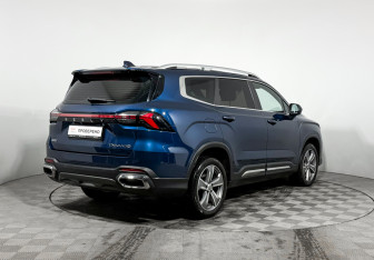 Подержанный автомобиль Geely Okavango 2024 года (5 фото)