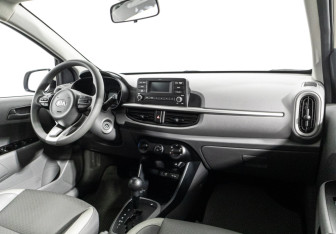 Подержанный автомобиль Kia Morning 2020 года (10 фото)