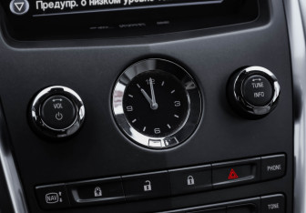 Подержанный автомобиль Cadillac SRX 2012 года (20 фото)