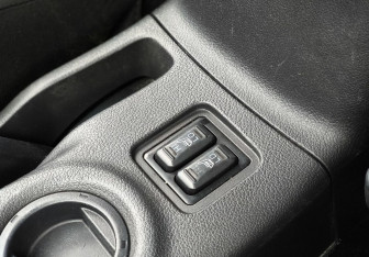 Подержанный автомобиль Mitsubishi Outlander 2013 года (15 фото)