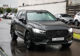 Подержанный автомобиль Volvo XC60 2019 года (5 фото)