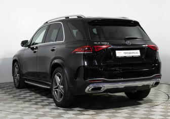 Подержанный автомобиль Mercedes-Benz GLE 2021 года (7 фото)