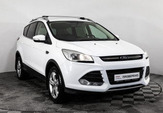 Подержанный автомобиль Ford Kuga 2013 года (3 фото)