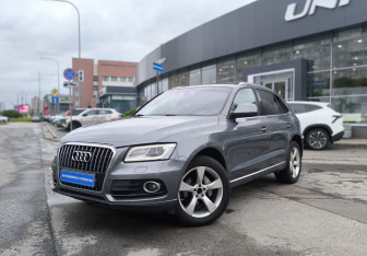Подержанный автомобиль Audi Q5 2013 года (1 фото)
