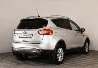 Подержанный автомобиль Ford Kuga 2011 года (5 фото)