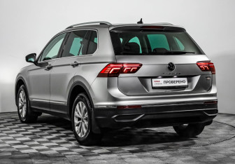 Подержанный автомобиль Volkswagen Tiguan 2021 года (7 фото)