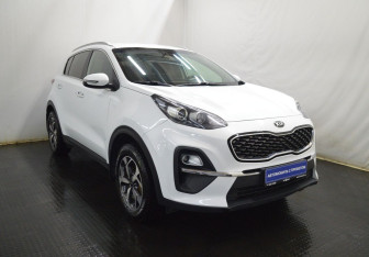 Подержанный автомобиль Kia Sportage 2020 года (3 фото)