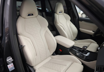 Подержанный автомобиль BMW X3 M 2020 года (31 фото)