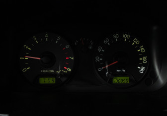 Подержанный автомобиль Kia Picanto 2005 года (12 фото)