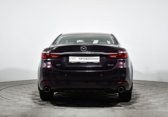 Подержанный автомобиль Mazda 6 Sedan 2023 года (6 фото)