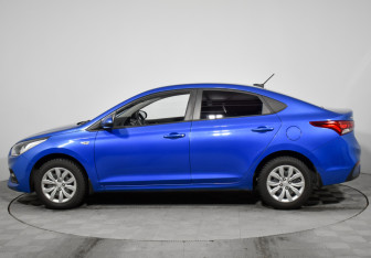 Подержанный автомобиль Hyundai Solaris Sedan 2017 года (8 фото)