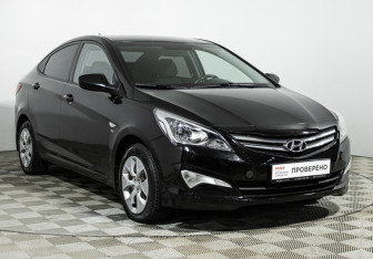 Подержанный автомобиль Hyundai Solaris Sedan 2015 года (3 фото)