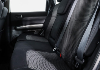 Подержанный автомобиль Nissan X-Trail 2008 года (8 фото)