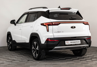 Подержанный автомобиль Москвич 3 2024 года (10 фото)