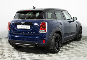 Подержанный автомобиль MINI Countryman 2017 года (5 фото)