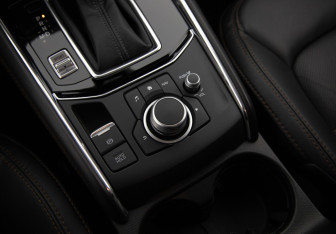 Подержанный автомобиль Mazda CX-5 2021 года (13 фото)