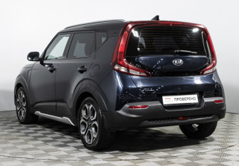 Подержанный автомобиль Kia Soul 2020 года (7 фото)