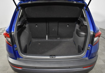 Подержанный автомобиль Skoda Karoq 2021 года (21 фото)