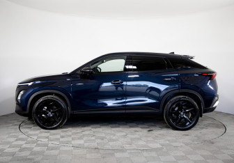Подержанный автомобиль Omoda C5 2024 года (8 фото)