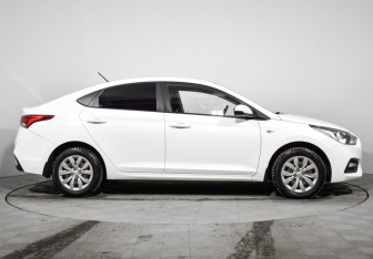 Подержанный автомобиль Hyundai Solaris Sedan 2018 года (4 фото)