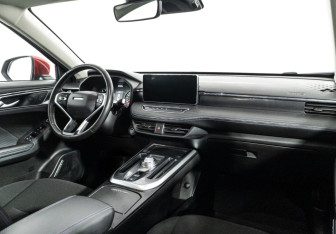 Подержанный автомобиль Haval Jolion 2022 года (9 фото)