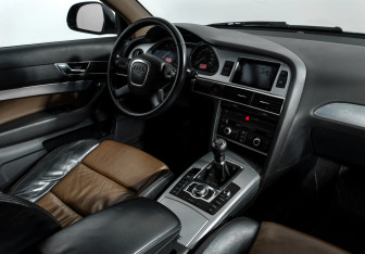 Подержанный автомобиль Audi A6 Sedan 2009 года (13 фото)