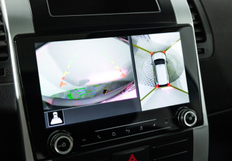 Подержанный автомобиль Nissan X-Trail 2014 года (16 фото)