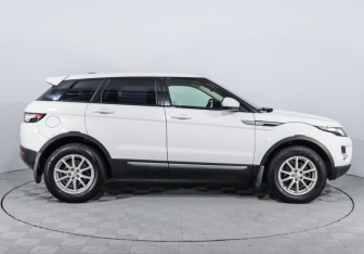 Подержанный автомобиль Land Rover Range Rover Evoque 2014 года (4 фото)
