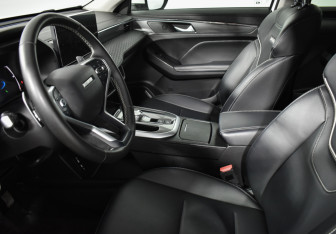 Подержанный автомобиль Haval Jolion 2023 года (10 фото)