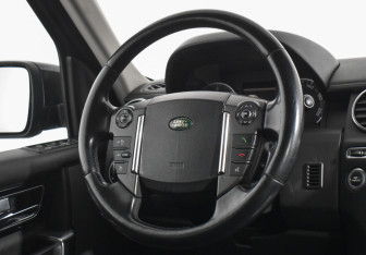 Подержанный автомобиль Land Rover Discovery 2010 года (14 фото)