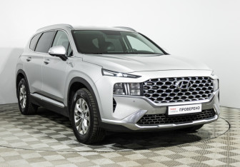 Подержанный автомобиль Hyundai Santa Fe 2021 года (3 фото)
