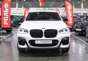 Подержанный автомобиль BMW X4 2020 года (6 фото)