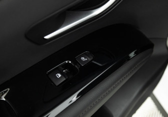 Подержанный автомобиль Hyundai Tucson 2023 года (16 фото)