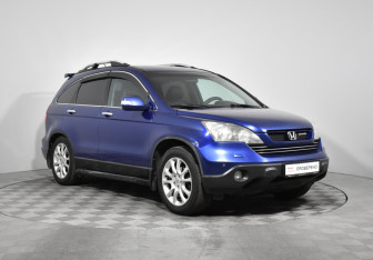 Подержанный автомобиль Honda CR-V 2008 года (3 фото)