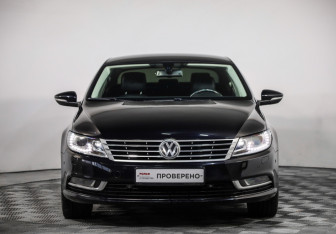 Подержанный автомобиль Volkswagen Passat CC 2012 года (2 фото)