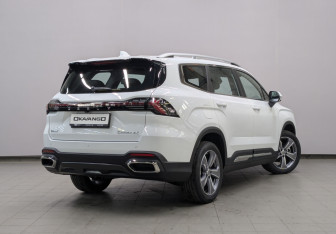 Новый Geely Okavango 2026 (2 фото)