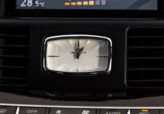 Подержанный автомобиль Infiniti M Sedan 2012 года (20 фото)