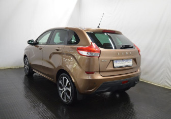 Подержанный автомобиль LADA (ВАЗ) XRAY 2017 года (7 фото)