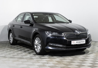 Подержанный автомобиль Skoda Superb Liftback 2019 года (3 фото)
