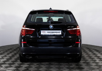 Подержанный автомобиль BMW X3 2012 года (7 фото)