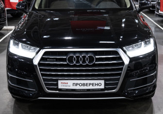 Подержанный автомобиль Audi Q7 2017 года (4 фото)
