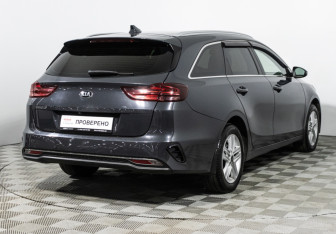 Подержанный автомобиль Kia Ceed Wagon 2021 года (5 фото)