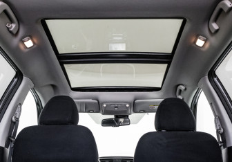 Подержанный автомобиль Nissan X-Trail 2015 года (24 фото)