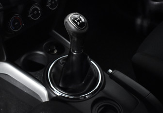 Подержанный автомобиль Mitsubishi ASX 2011 года (11 фото)
