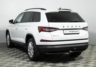 Подержанный автомобиль Skoda Kodiaq 2022 года (7 фото)