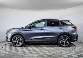 Подержанный автомобиль JAC JS6 2024 года (8 фото)