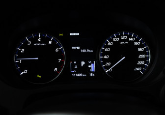 Подержанный автомобиль Mitsubishi Outlander 2020 года (12 фото)