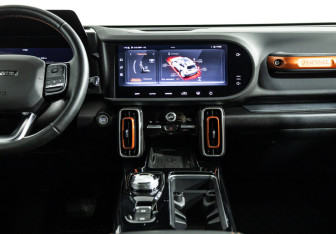 Подержанный автомобиль Haval Dargo 2023 года (10 фото)