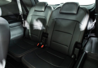 Подержанный автомобиль Geely Okavango 2024 года (21 фото)